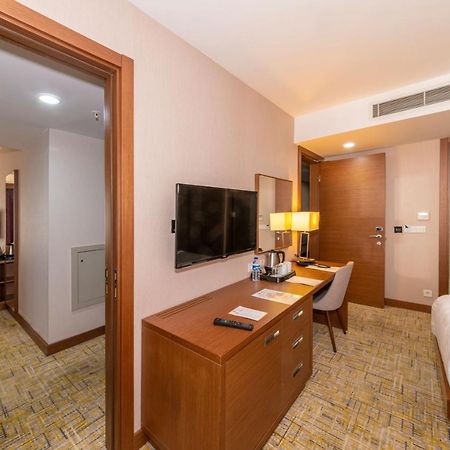 Land Park Hotel Стамбул Экстерьер фото